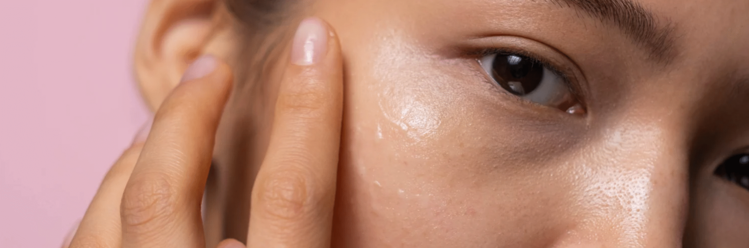Best Hyaluronic Acid Moisturisers in 2026: Dermatologist-Approved Hydration for Every Skin Type 